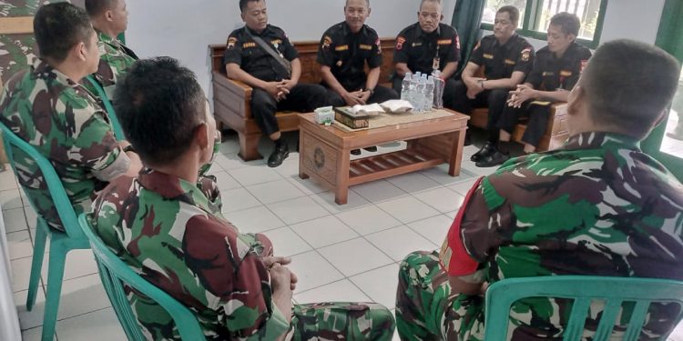 Danramil Ajak Senkom Mitra Polri Pererat Persatuan  Kesatuan Dan Bineka Tunggal Ika