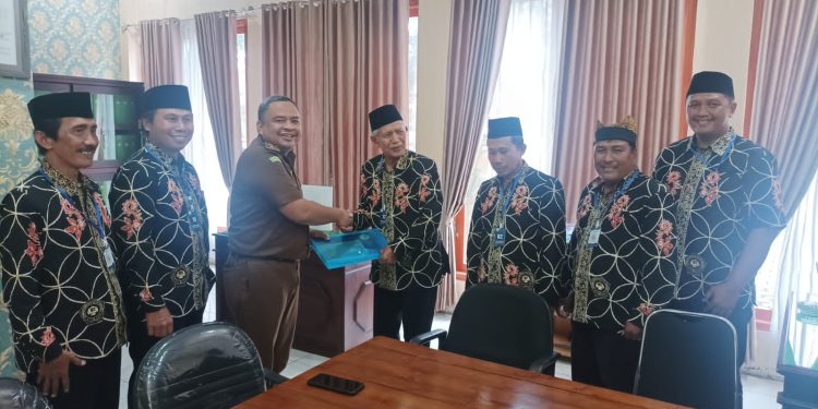 KEJARI Banyuwangi Siap Jalin Kerjasama Dengan Lembaga Dakwah Islam Indonesia
