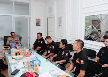 Kapolda Kalsel Apresiasi Aplikasi SDC Yang Digunakan Senkom Mitra Polri