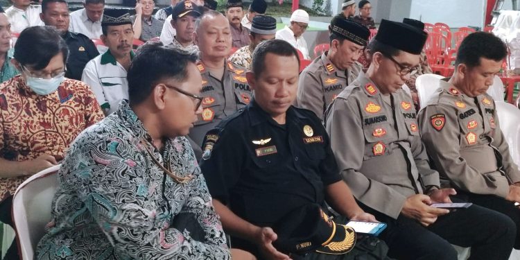 Ketua Senkom Mitra Polri Kecamatan Waru Menghadiri Peresmian Masjid AR-RIDHO di Mapolsek Waru