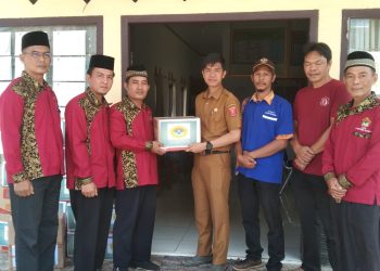 PC LDII kec Way Tenong Berikan Bantuan Kepada Korban Kebakaran