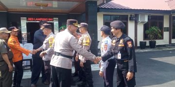 Senkom Mitra Polri Lampung Barat Ikuti Apel Gelar Pasukan Ops Mantap Brata Krakatau 2023-2024