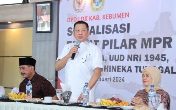 Menanggapi Soal Keberagaman dalam Bingkai Persatuan