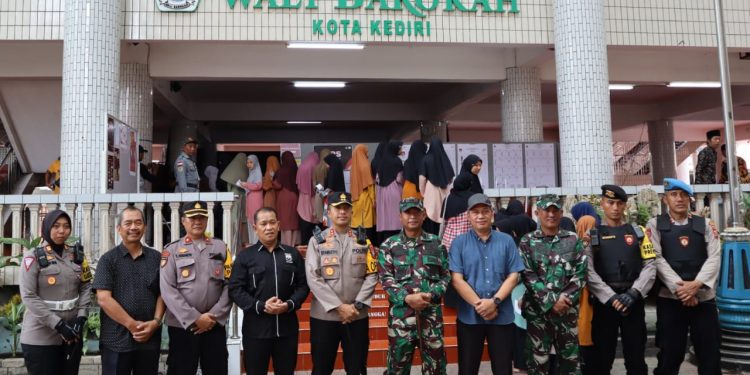 Pantau Pelaksanaan Pemilu, Dandim dan Kapolres Kota Kediri Kunjungi Ponpes Wali Barokah