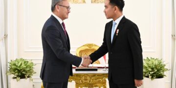Terima Kunjungan Kehormatan Wakil PM Laos, Wapres Gibran Bahas Penguatan Kerja Sama untuk ASEAN