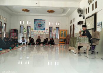 Perkuat Lini Anggota, Senkom Way Kanan Sosialisasi “Sabuk Kamtibmas” di Rebang Tangkas