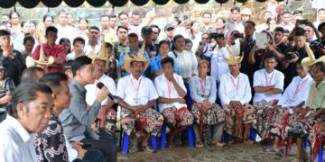 Dialog dengan Petani Budidaya Rumput Laut Rote Ndao, Wapres Tekankan Modernisasi dan Hilirisasi