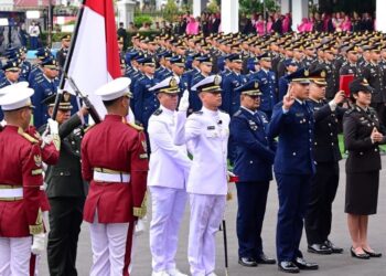 Presiden Prabowo: Pangkat Pertama Perwira TNI-Polri adalah Amanah dan Kepercayaan Rakyat