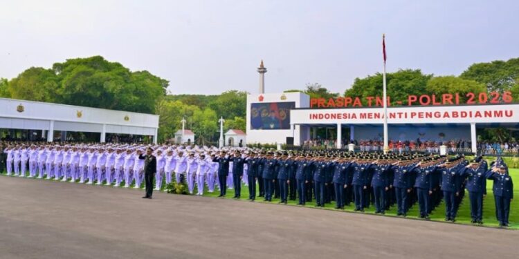 Doa, Perjuangan serta Kebanggaan Warnai Pelantikan Perwira TNI dan Polri di Istana